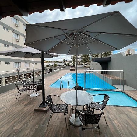 Onix Hotel อัสซิส ภายนอก รูปภาพ