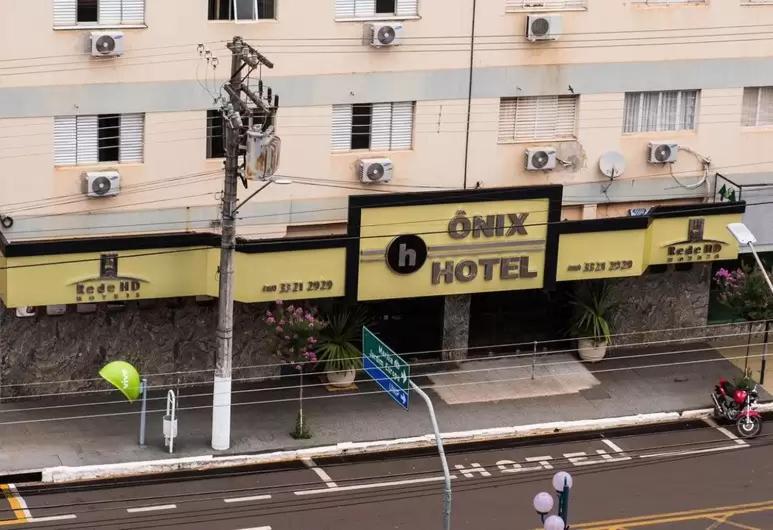 Onix Hotel อัสซิส ภายนอก รูปภาพ