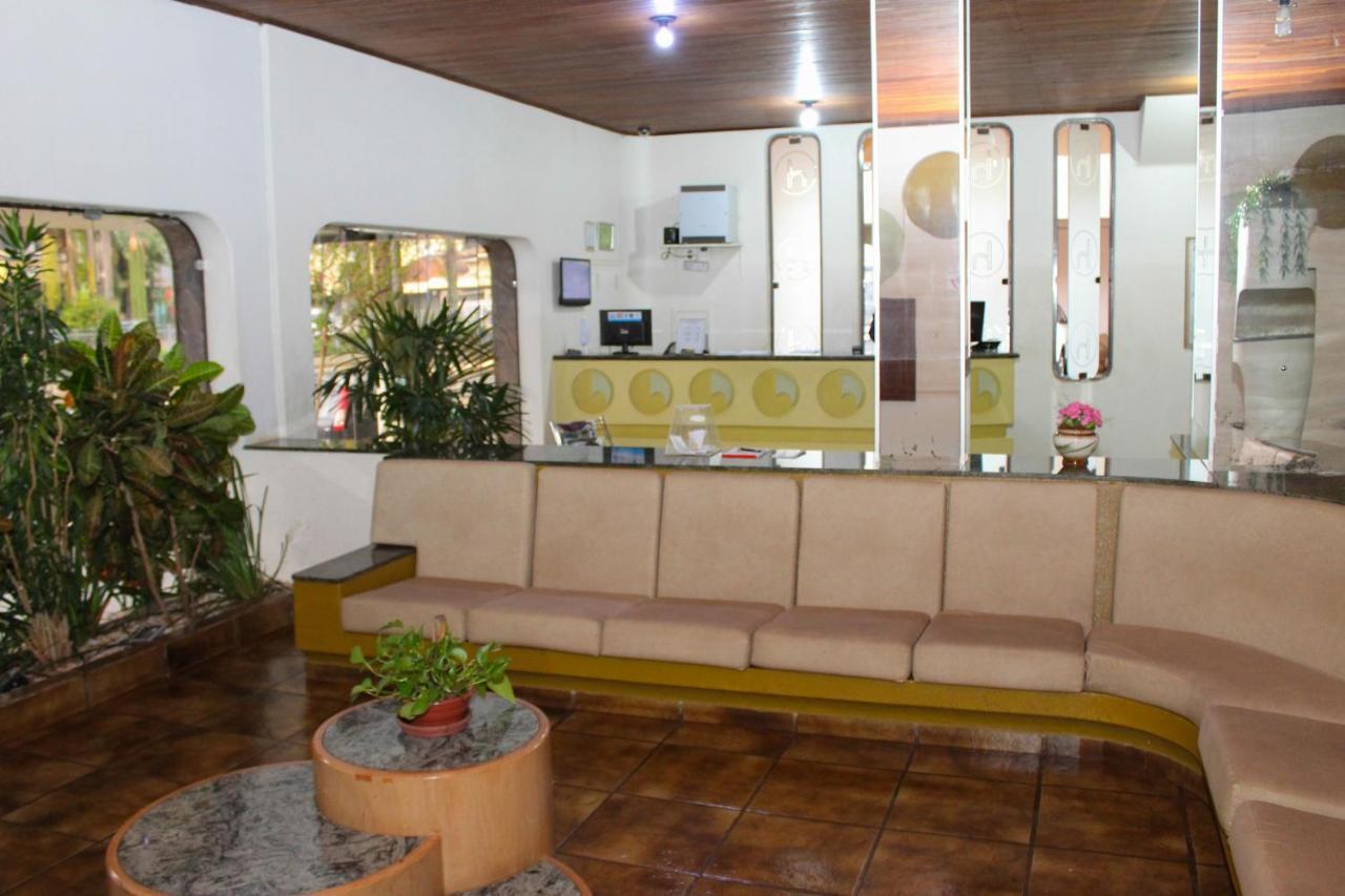 Onix Hotel อัสซิส ภายนอก รูปภาพ